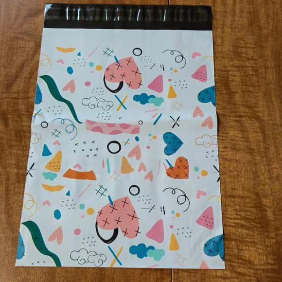 Hearts Polymailers 10x12 25ct. - Picture 9 of 9